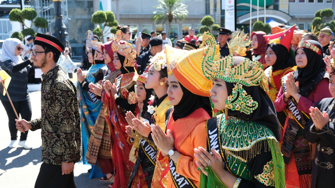 Kehidupan Sosial Dan Budaya Di Brunei Darussalam