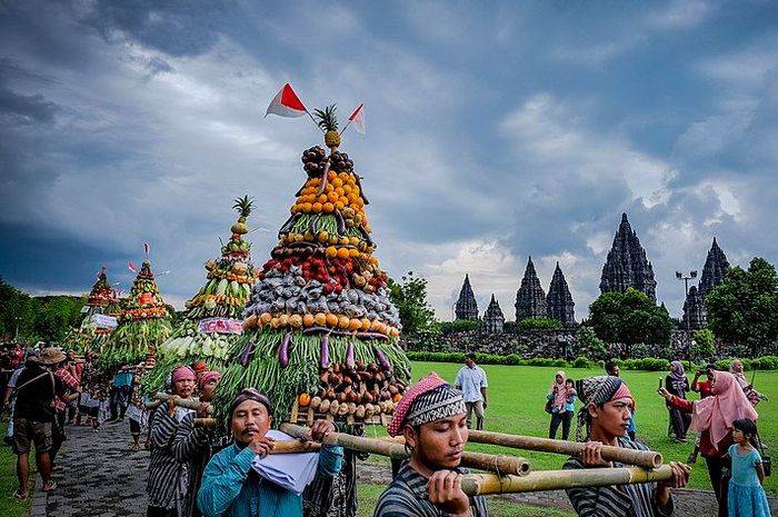 Pengertian Dan Contoh Budaya Lokal Di Indonesia