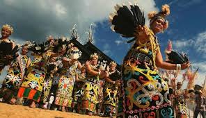 Budaya Tradisi Suku Dayak