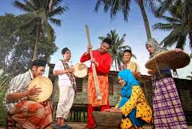 Mengenal Budaya Melayu Riau